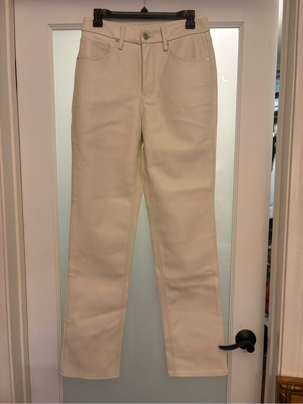 Good American Cream Straight-Leg Jeans